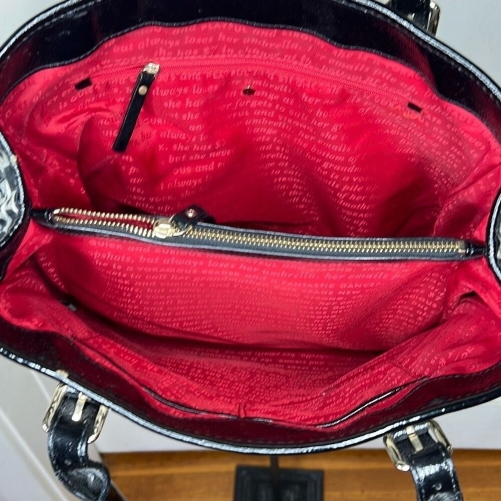 Kate Spade HTF LG ♠️ Tote Bag W/ Red Story Book Lining! RARE FIND FEW MADE GUC - Picture 2 of 6